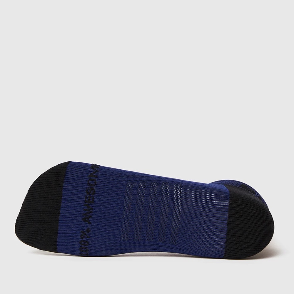 NWT Figs Women’s Navy Solid Ankle Socks Size Small (5-6.5) - Picture 2 of 3